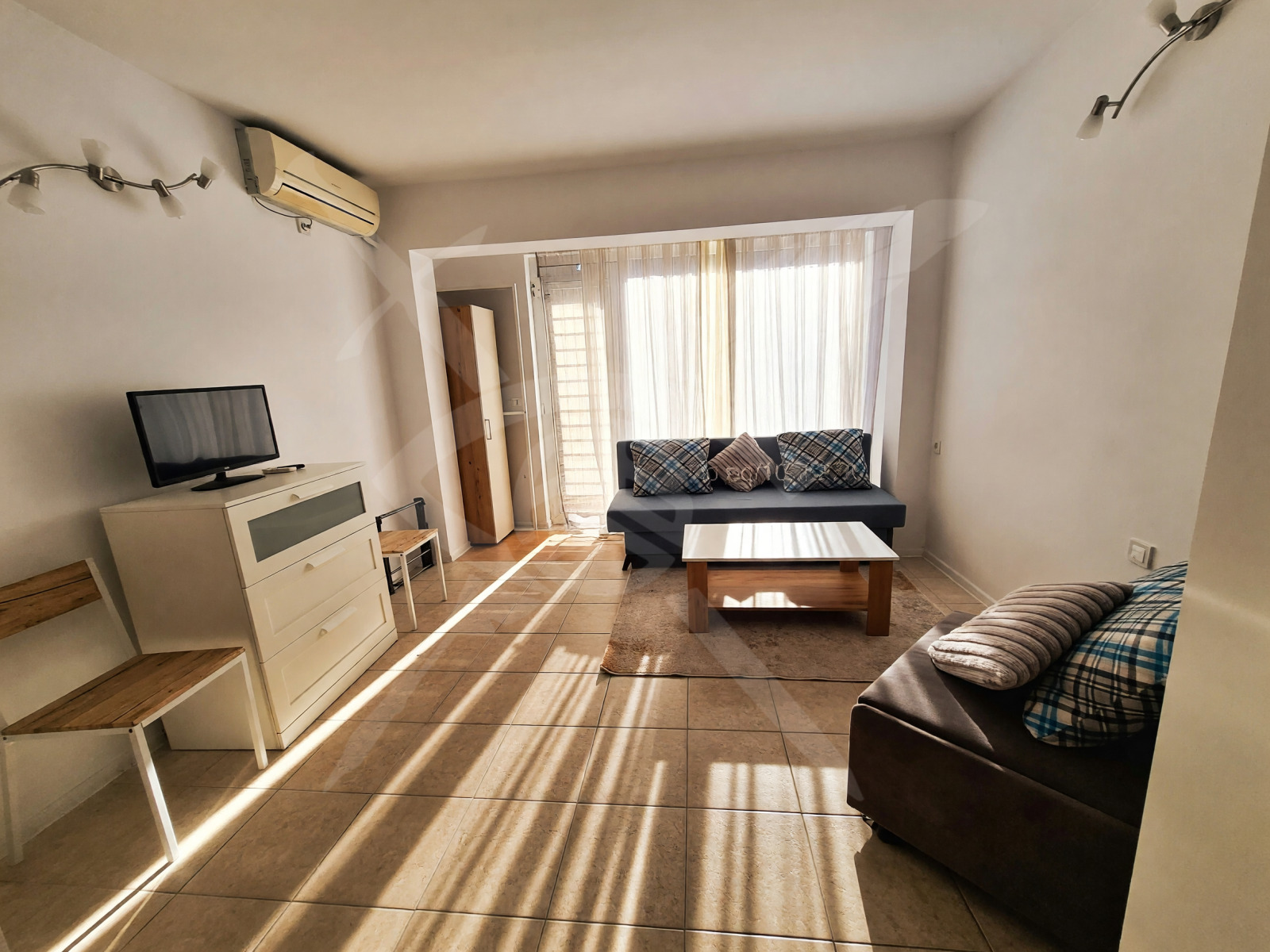 Продава 1-СТАЕН, гр. Бургас, Сарафово, снимка 3 - Апартаменти - 55981042