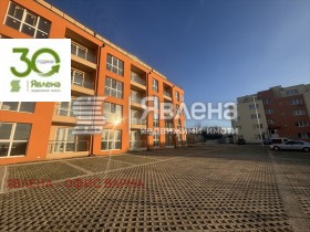 1 chambre m-t Ptchelina, Varna 1