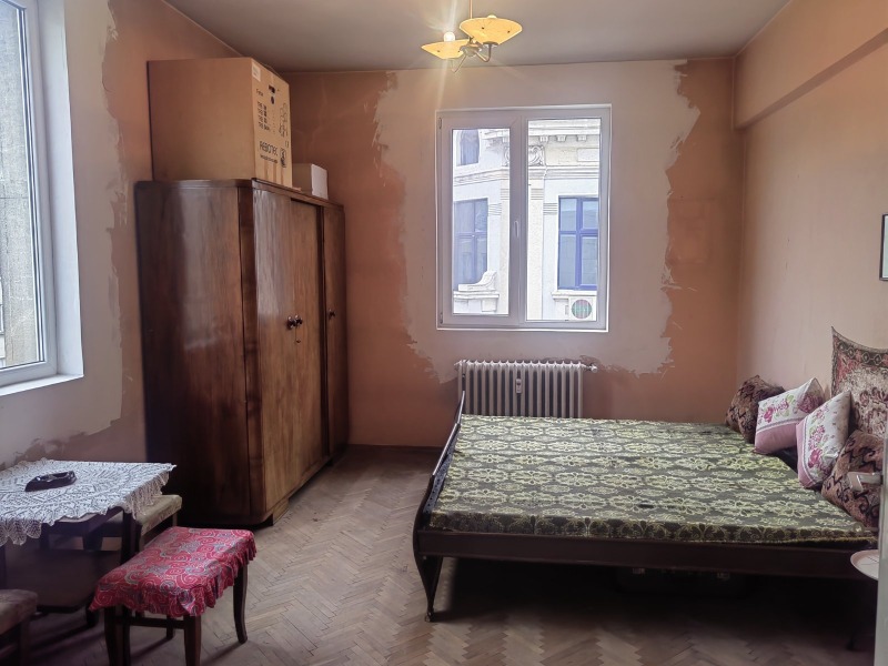 Te koop  2 slaapkamers Sofia , Tsentar , 110 m² | 45370942 - afbeelding [3]