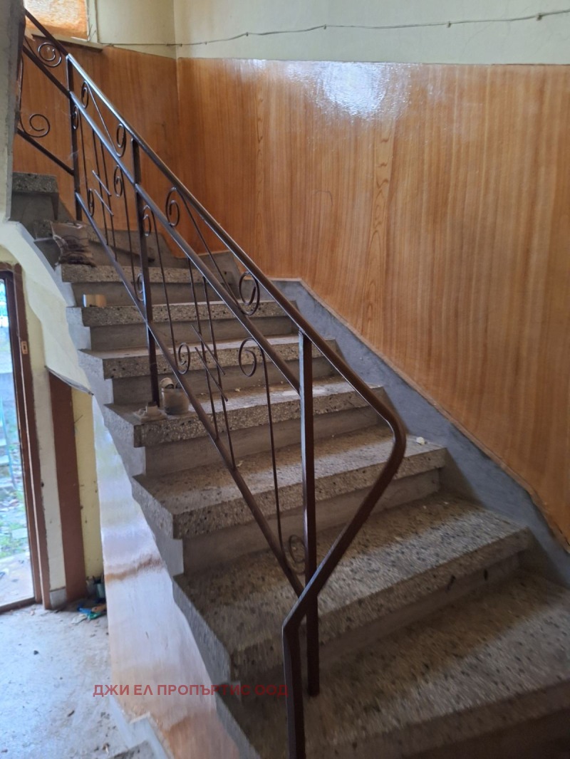 Продава КЪЩА, с. Владо Тричков, област София област, снимка 8 - Къщи - 52453702