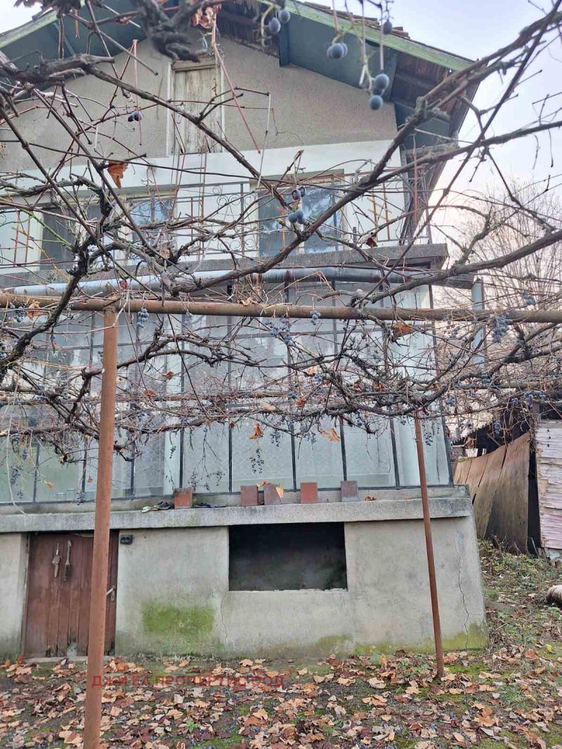 Продава КЪЩА, с. Владо Тричков, област София област, снимка 2 - Къщи - 52453702