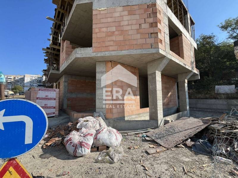 En venta  Comercio Varna , Kaysieva gradina , 105 metros cuadrados | 21067672 - imagen [4]