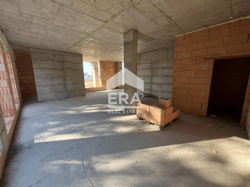 En venta  Comercio Varna , Kaysieva gradina , 105 metros cuadrados | 21067672 - imagen [3]