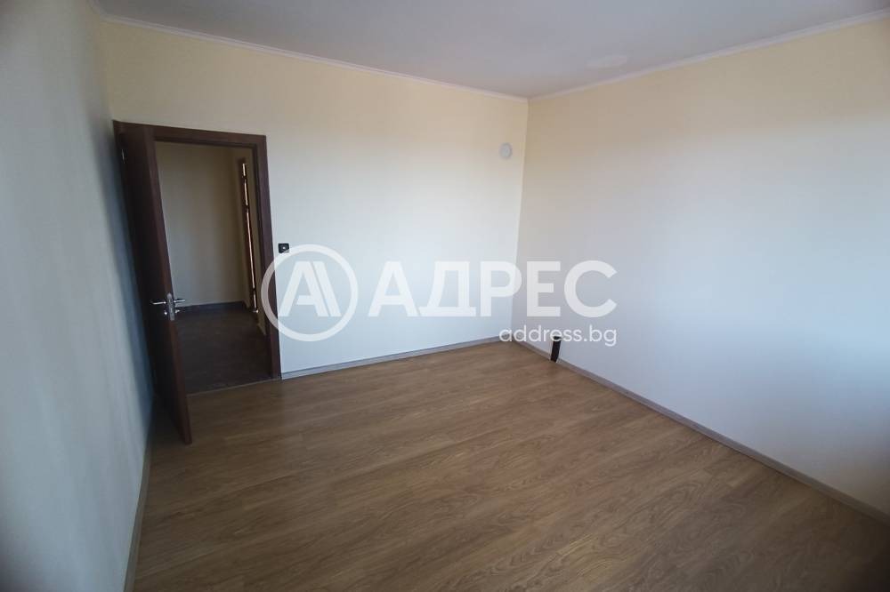 Продава 3-СТАЕН, гр. Разград, Орел, снимка 2 - Апартаменти - 55216319