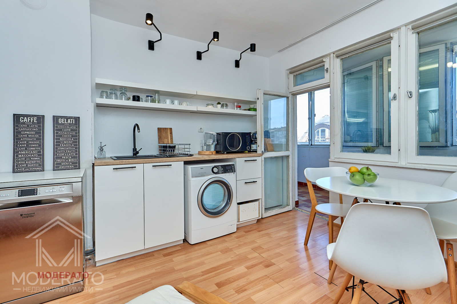 Продава 3-СТАЕН, гр. Бургас, Център, снимка 4 - Апартаменти - 55782526