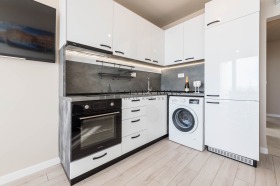 2 bedroom m-t Alen mak, Varna 5