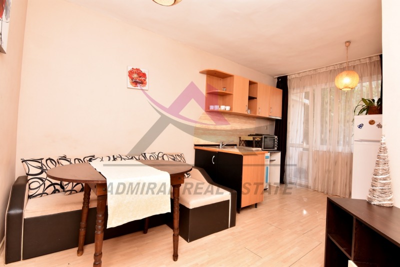 Продава  2-стаен град Варна , Лятно кино Тракия , 50 кв.м | 82285825