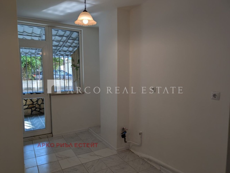 Продава 2-СТАЕН, гр. София, Лагера, снимка 6 - Апартаменти - 52156659