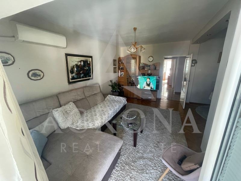 Продава  3-стаен град Пловдив , Център , 101 кв.м | 11470419 - изображение [2]