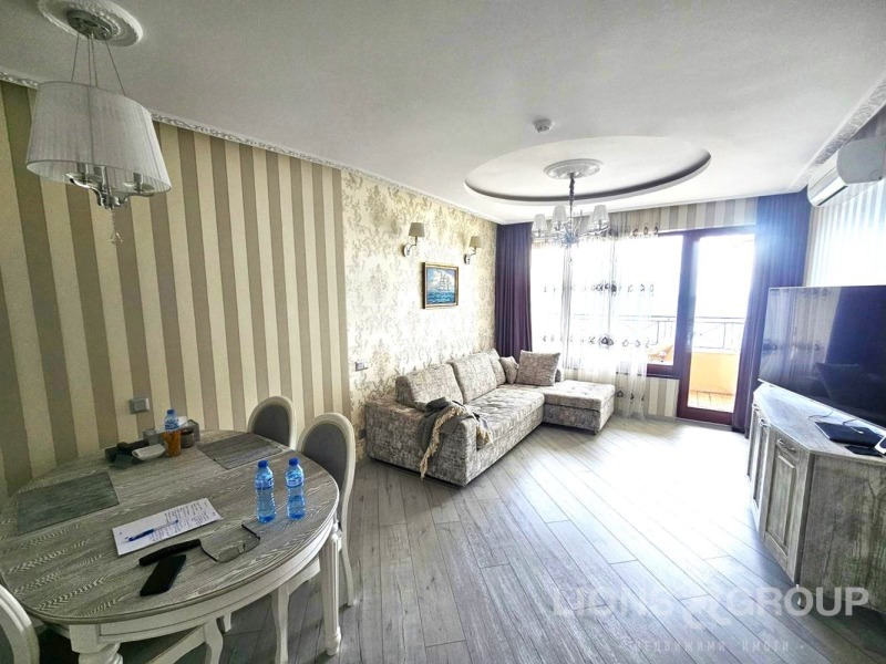 En venta  2 dormitorios Varna , k.k. Zlatni pyasatsi , 116 metros cuadrados | 35260091 - imagen [2]
