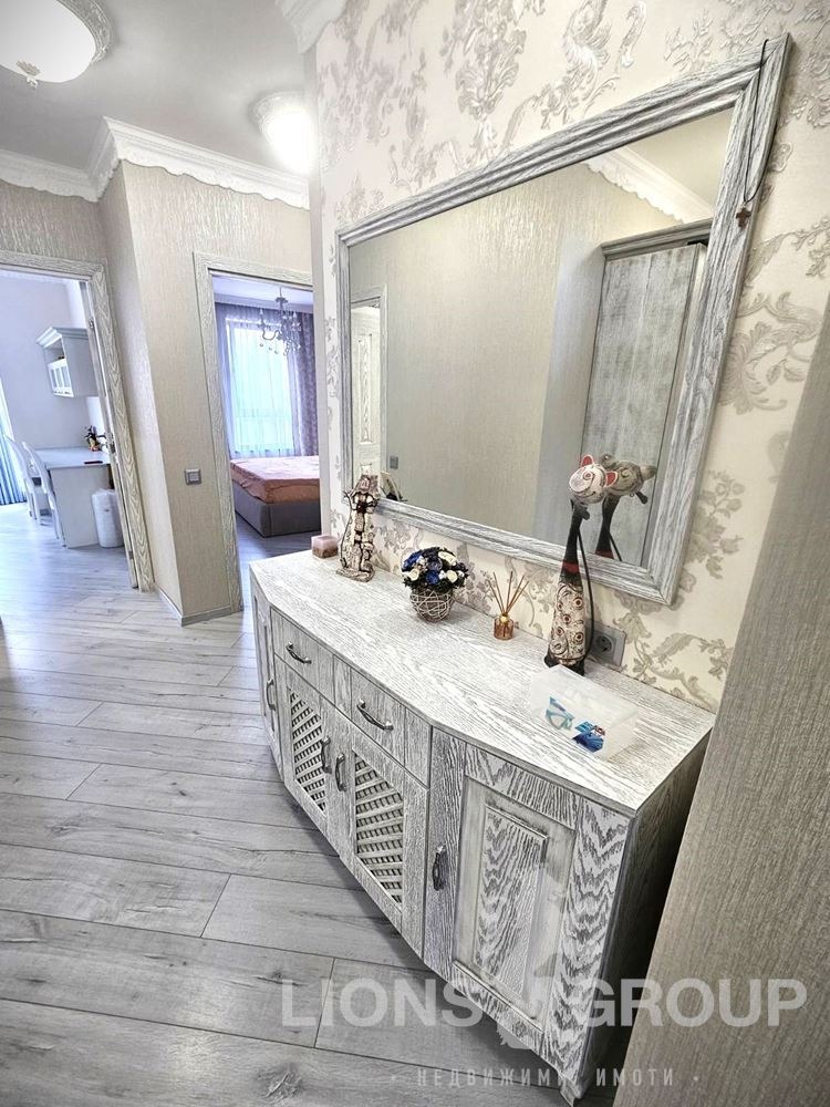 En venta  2 dormitorios Varna , k.k. Zlatni pyasatsi , 116 metros cuadrados | 35260091