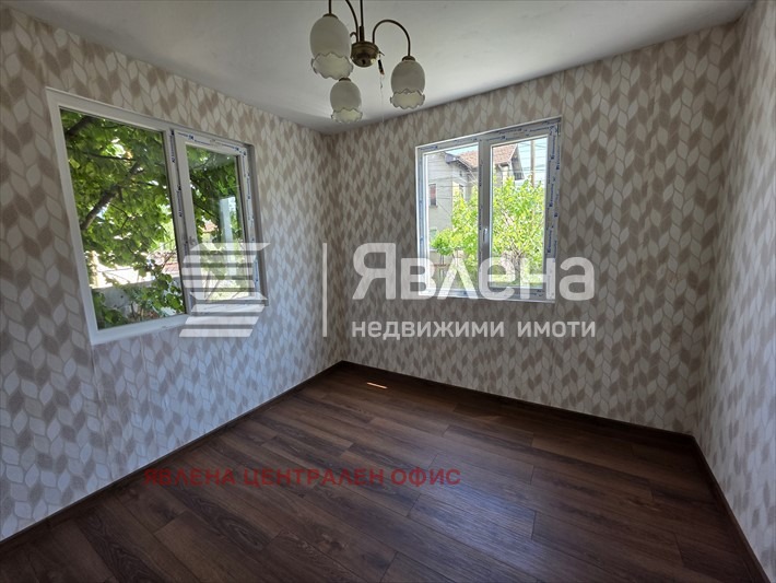 Продава ЕТАЖ ОТ КЪЩА, гр. София, Орландовци, снимка 2 - Етаж от къща - 56048515