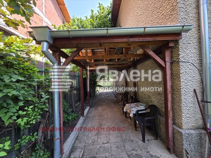 Продава ЕТАЖ ОТ КЪЩА, гр. София, Орландовци, снимка 9 - Етаж от къща - 56048515
