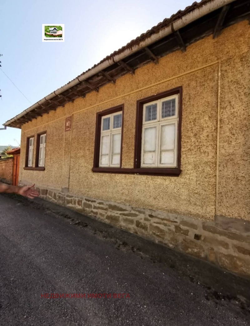 Till salu  Hus region Veliko Tarnovo , Debeli rat , 114 kvm | 29441165 - bild [4]