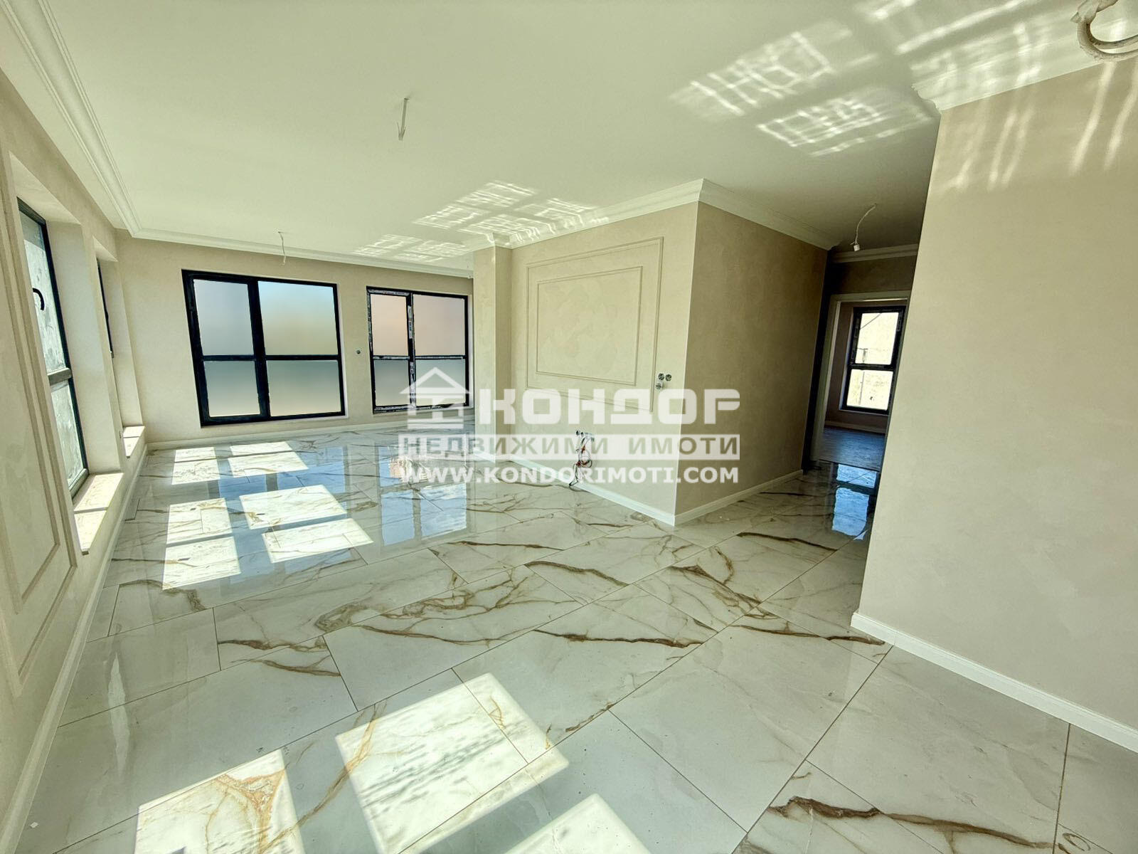 Продава МНОГОСТАЕН, гр. Пловдив, Кършияка, снимка 4 - Апартаменти - 43478159