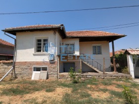 Huis Dragizjevo, regio Veliko Tarnovo