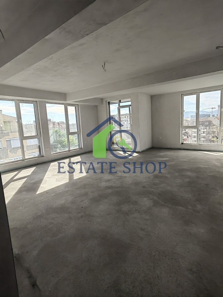Na sprzedaż  2 sypialnie Plowdiw , Kamenica 1 , 148 mkw | 92312843 - obraz [2]