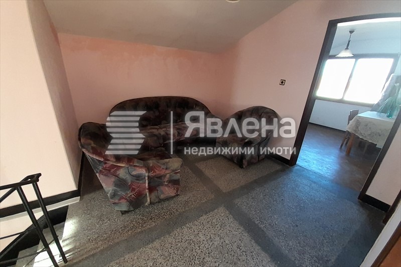 Продава КЪЩА, с. Белозем, област Пловдив, снимка 10 - Къщи - 45578757