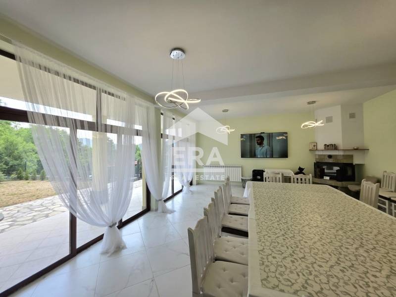 Till salu  Hus region Lovech , Teteven , 240 kvm | 30950081 - bild [6]