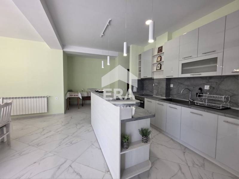 Till salu  Hus region Lovech , Teteven , 240 kvm | 30950081 - bild [8]