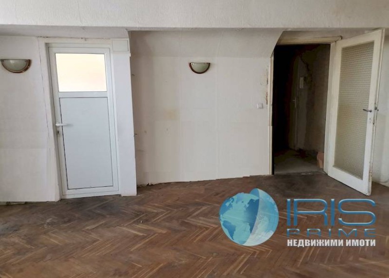 Te koop  1 slaapkamer regio Sjoemen , Veliki Preslav , 54 m² | 81964647