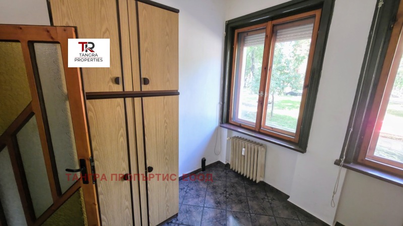 Na sprzedaż  1 sypialnia Pernik , Iztok , 55 mkw | 37260464 - obraz [16]