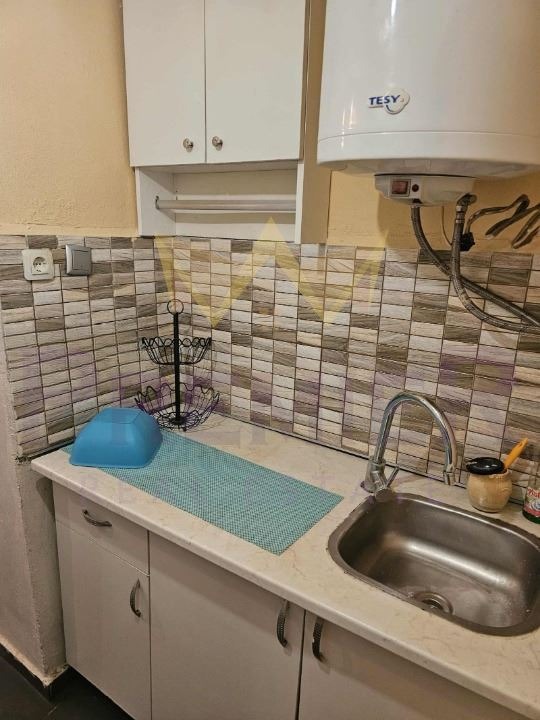 Продава 2-СТАЕН, гр. Варна, Колхозен пазар, снимка 3 - Апартаменти - 55625814