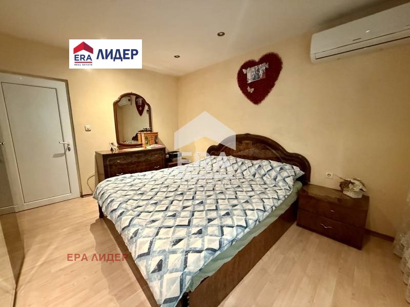 Продава 3-СТАЕН, гр. Русе, Родина 3, снимка 10 - Апартаменти - 52622067