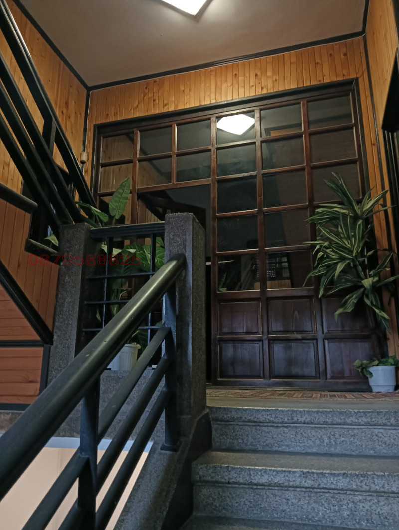 Продава ЕТАЖ ОТ КЪЩА, гр. Горна Оряховица, област Велико Търново, снимка 16 - Етаж от къща - 52779688