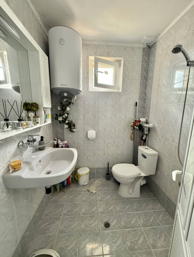 Продава  Къща град Бургас , Банево , 223 кв.м | 42625825 - изображение [17]