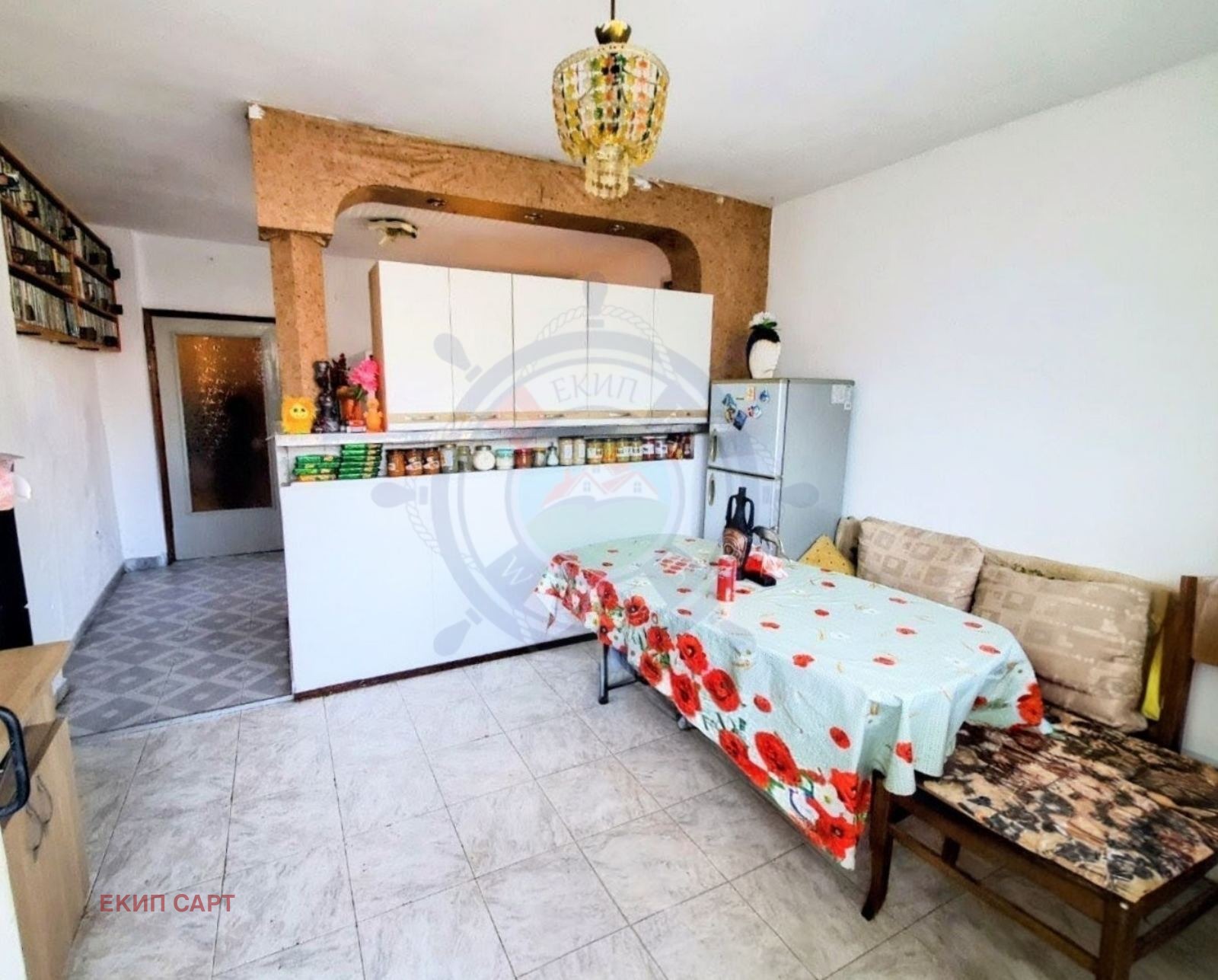 Продава 3-СТАЕН, гр. Варна, Лятно кино Тракия, снимка 2 - Апартаменти - 53778914