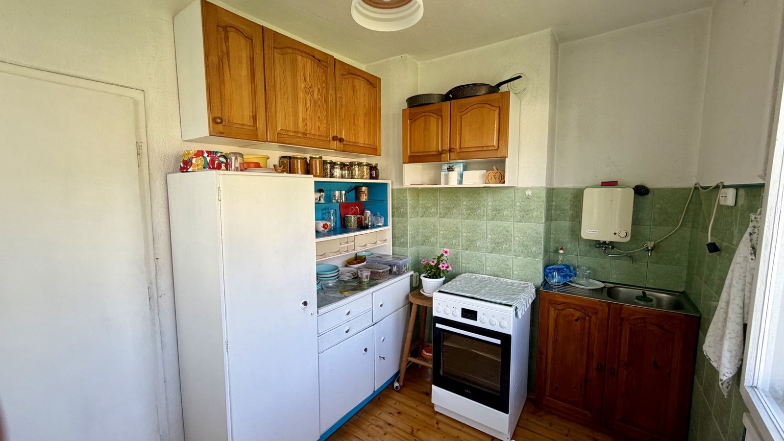 Продава ЕТАЖ ОТ КЪЩА, гр. Девин, област Смолян, снимка 13 - Етаж от къща - 55348752