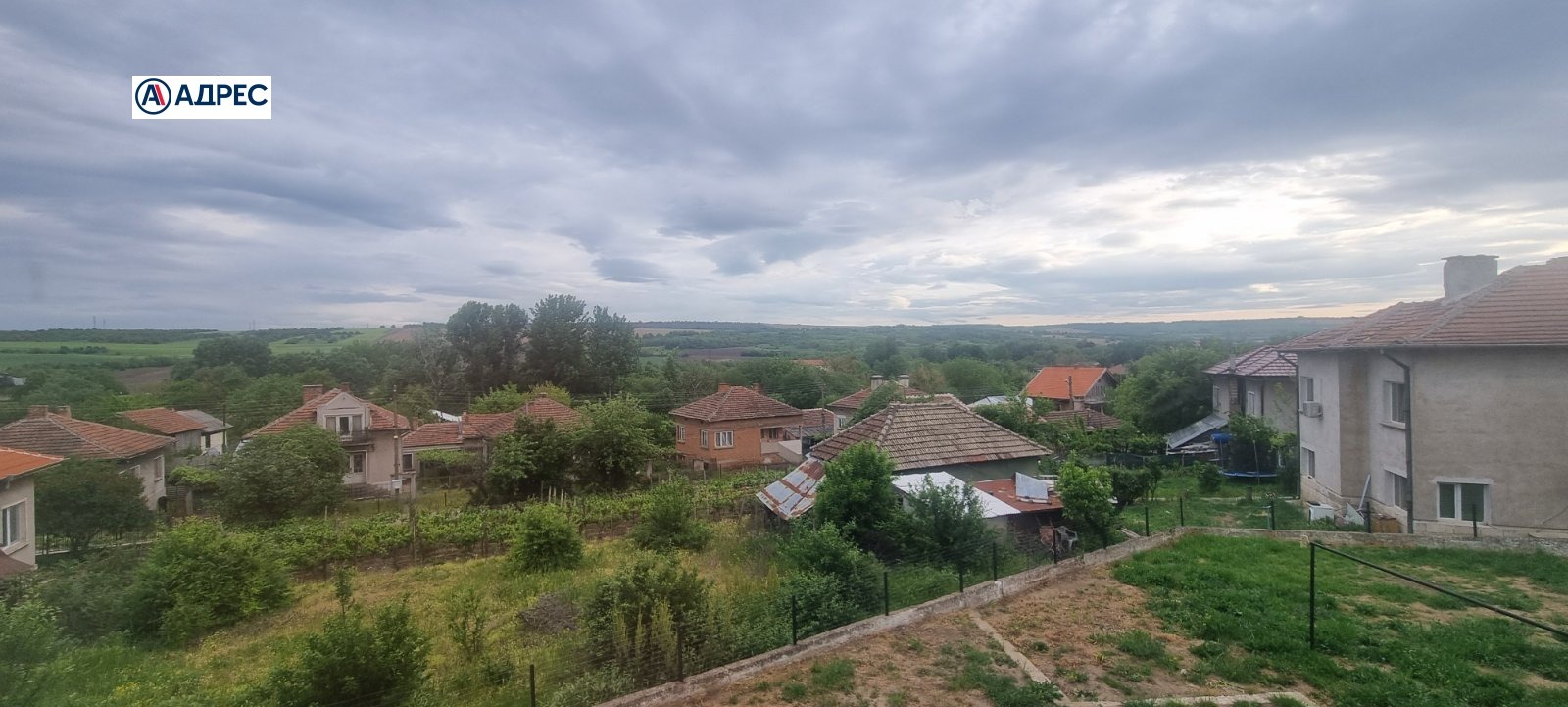 Продава КЪЩА, гр. Дунавци, област Видин, снимка 2 - Къщи - 54589002