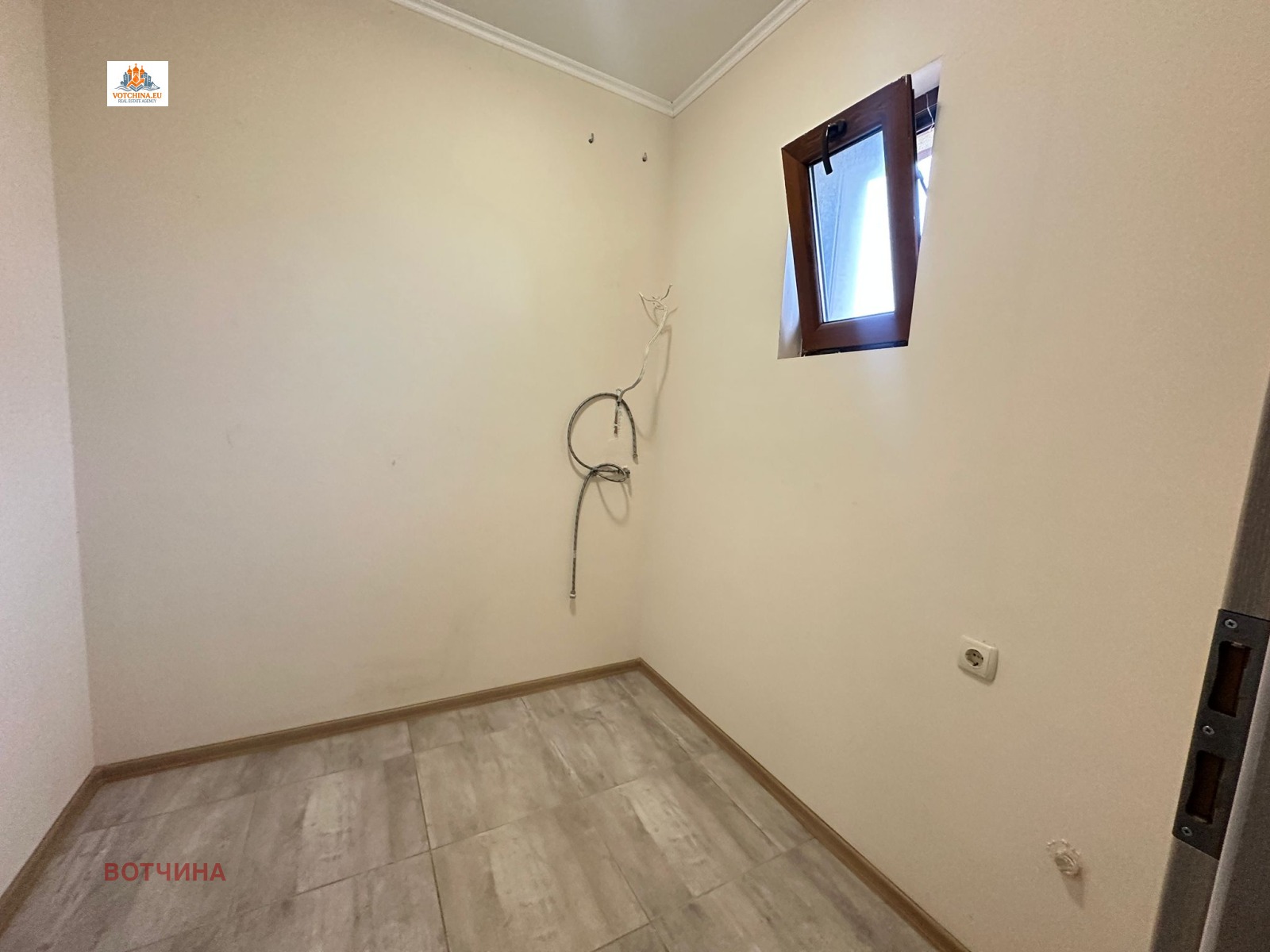 Продава КЪЩА, с. Соколово, област Добрич, снимка 9 - Къщи - 56003179