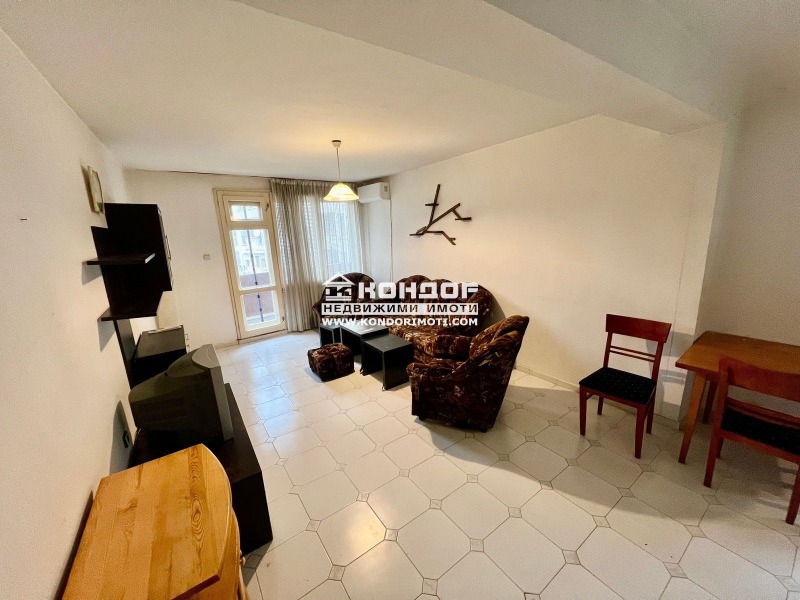 Продава 3-СТАЕН, гр. Пловдив, Кършияка, снимка 2 - Апартаменти - 52385413