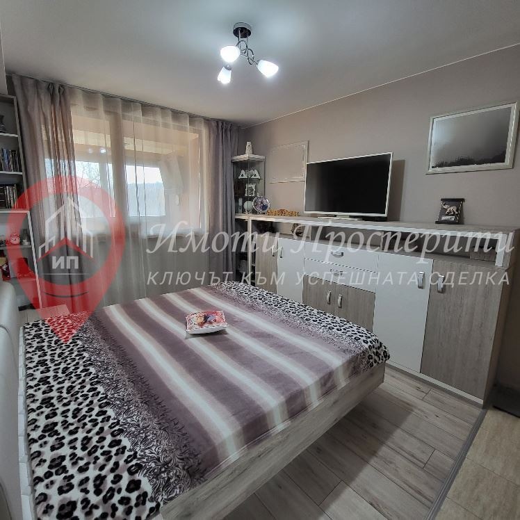 Продава 3-СТАЕН, гр. София, Славия, снимка 2 - Апартаменти - 54113960