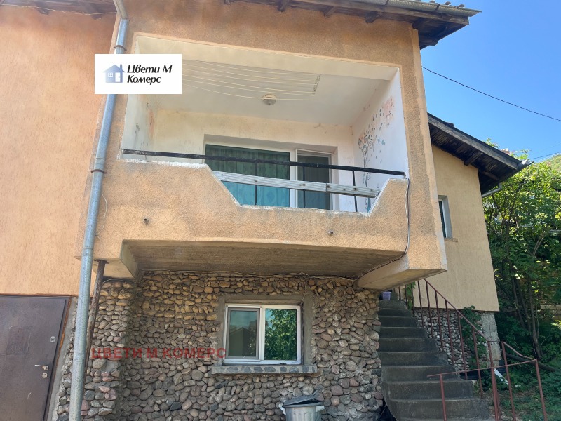 En venta  Casa Vratsa , Medkovets , 196 metros cuadrados | 47159328 - imagen [2]
