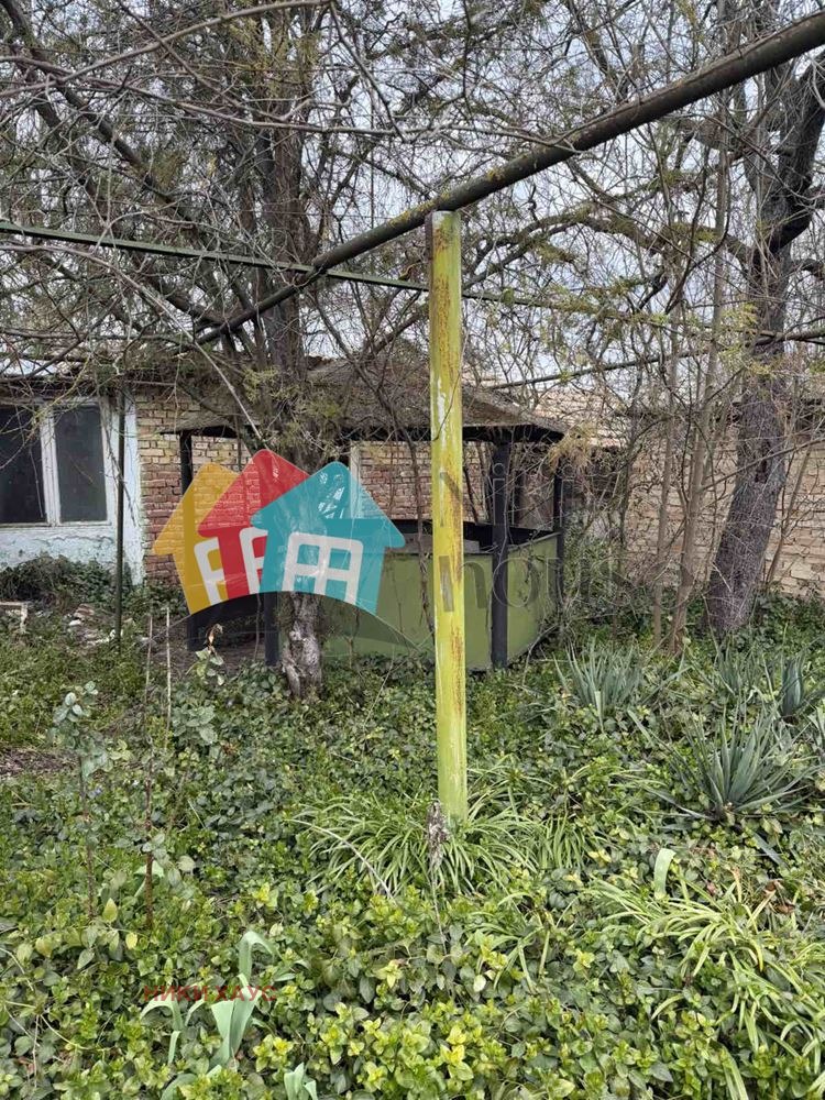 Продава КЪЩА, с. Царевци, област Варна, снимка 4 - Къщи - 55980212