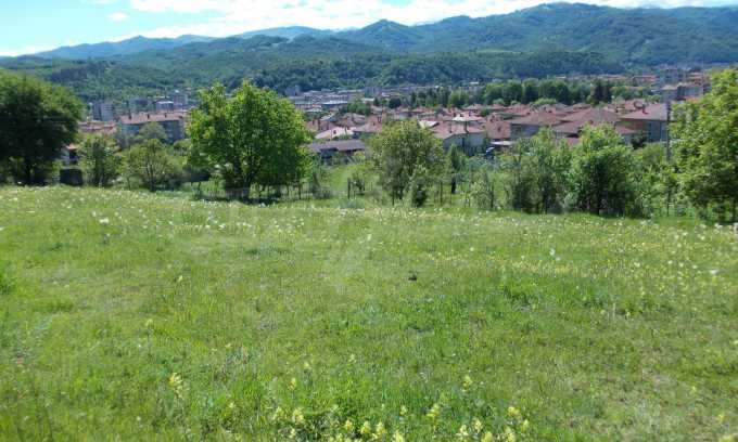 Продава ПАРЦЕЛ, гр. Троян, област Ловеч