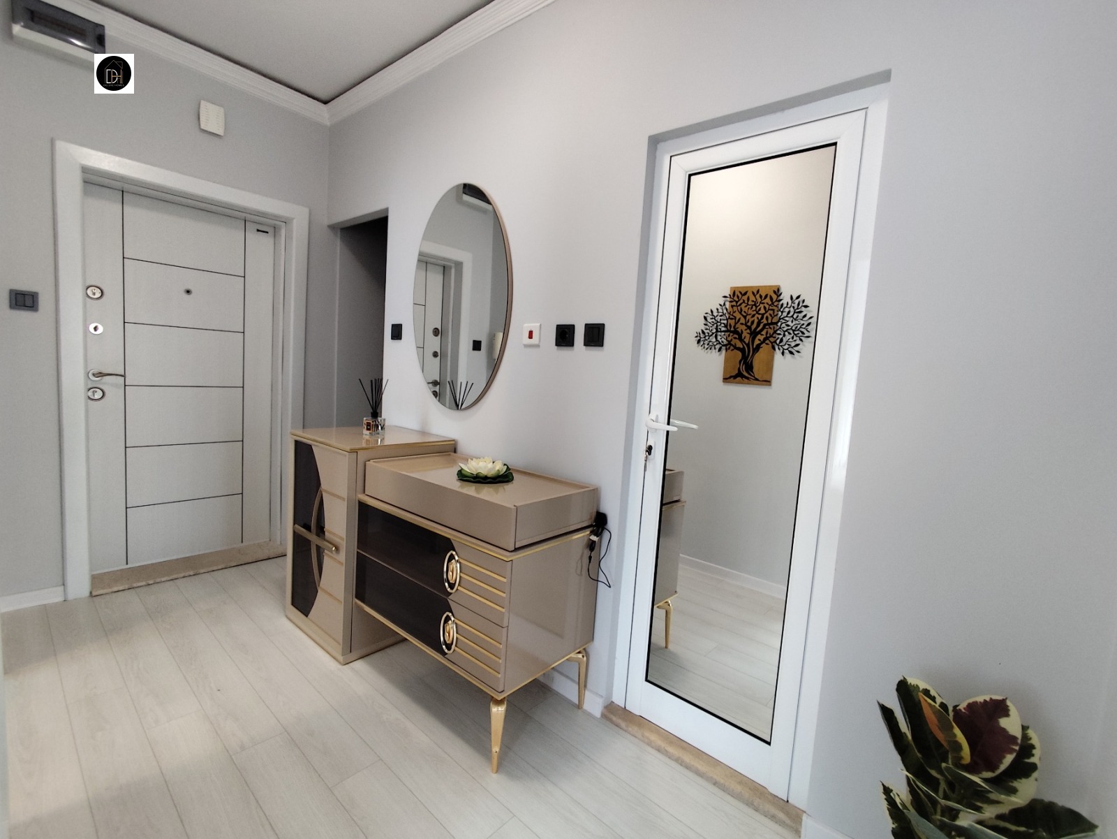 Продава 3-СТАЕН, гр. Пловдив, Кючук Париж, снимка 3 - Апартаменти - 53899579