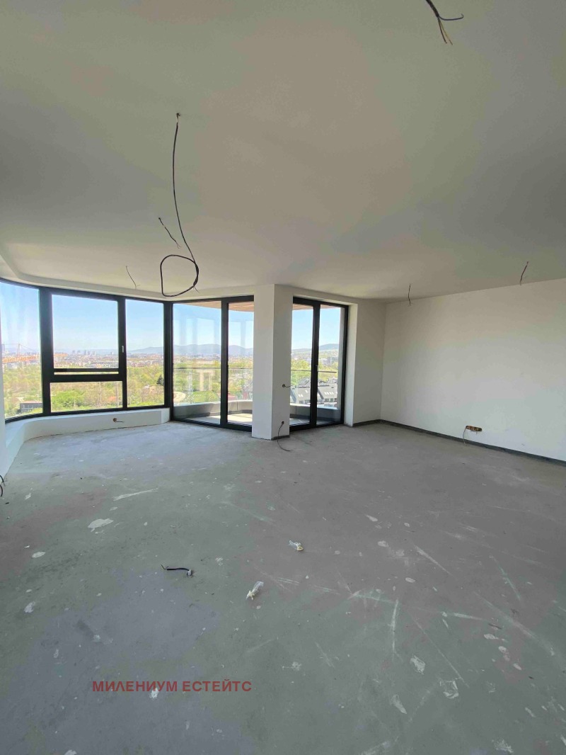 Продава 4-СТАЕН в град София, Кръстова вада - 205 кв.м / 700 800 € » 1 370 645.66 лв., МИЛЕНИУМ ЕСТЕЙТС