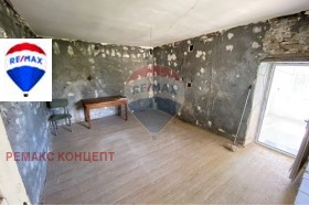 House Varbak, region Shumen 3