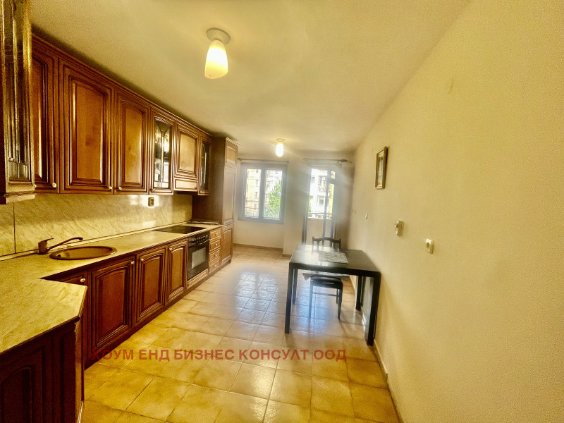 Na sprzedaż  1 sypialnia Sofia , Lozenec , 100 mkw | 43954225 - obraz [3]