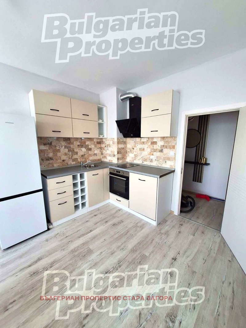 Продава  4-стаен град Стара Загора , Казански - изток , 85 кв.м | 29555183 - изображение [2]