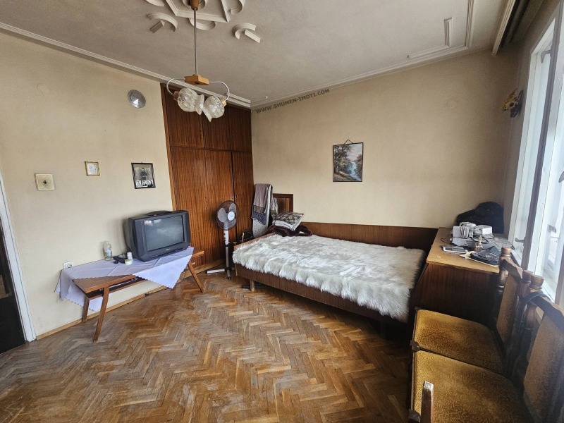 Продава МНОГОСТАЕН, гр. Шумен, Пожарната, снимка 9 - Апартаменти - 52572656