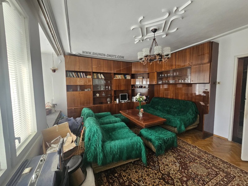 Продава МНОГОСТАЕН, гр. Шумен, Пожарната, снимка 4 - Апартаменти - 52572656