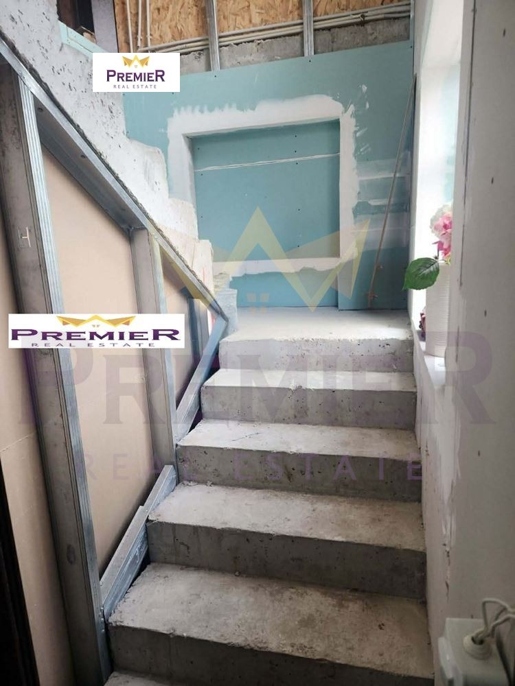 Продава КЪЩА, гр. Варна, м-т Ментешето, снимка 8 - Къщи - 54449928