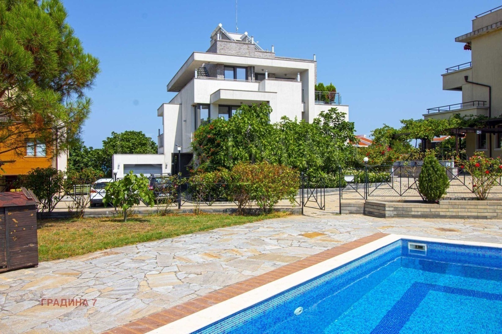 Продава КЪЩА, гр. Черноморец, област Бургас, снимка 2 - Къщи - 53671461