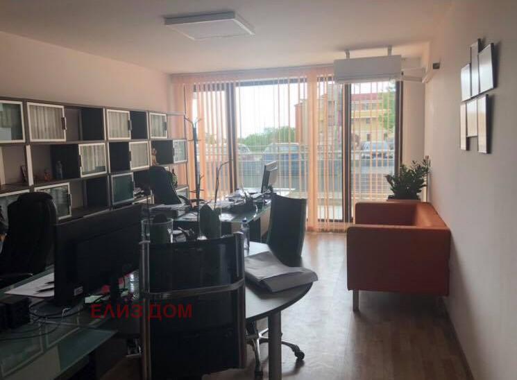 En venta  Oficina Varna , Briz , 100 metros cuadrados | 21052129 - imagen [2]