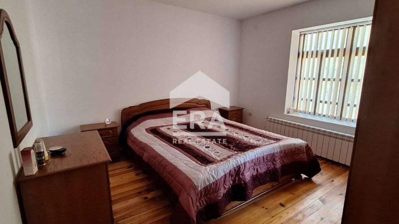 Till salu  Hus region Veliko Tarnovo , Pusjevo , 140 kvm | 39725185 - bild [10]